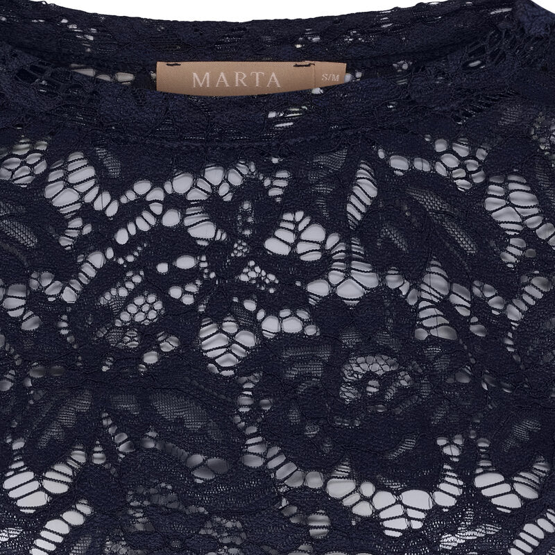 Miley Topp Dam Navy Marta du Chateau