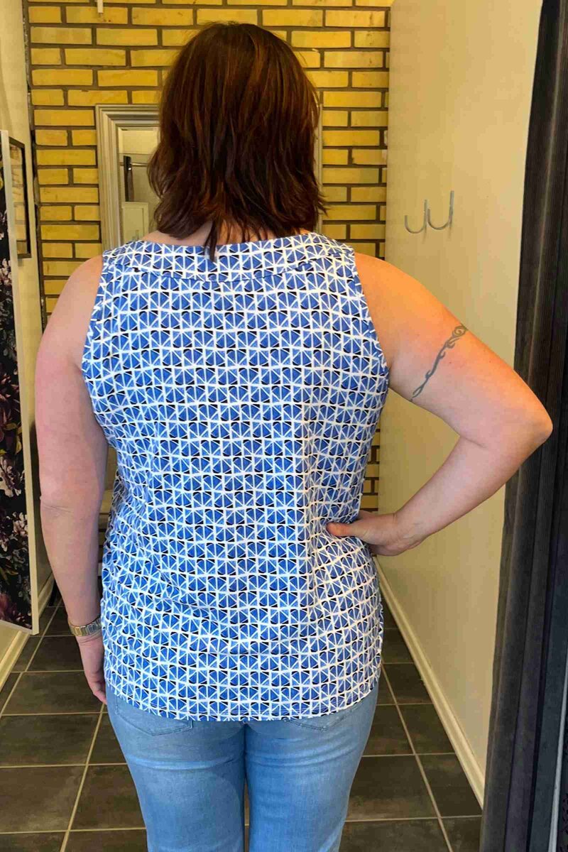Leilani Top Women Blue Mosai Micha