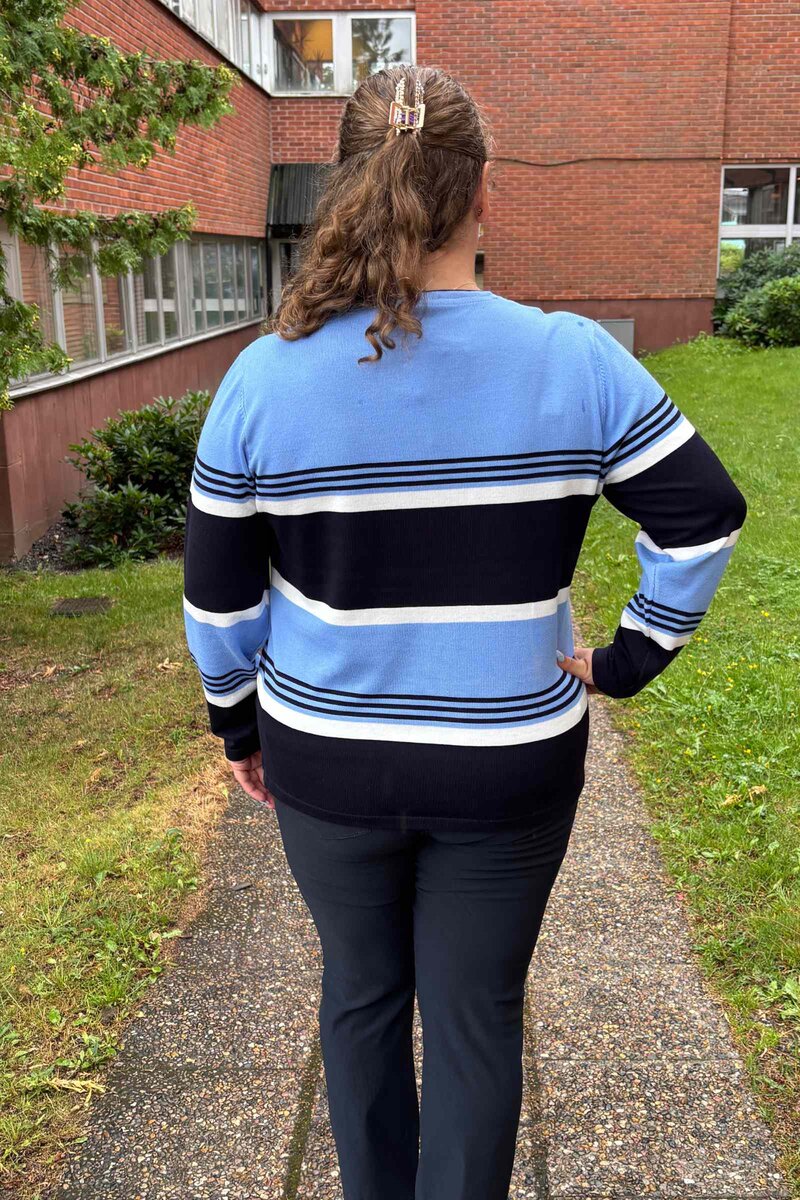 Reese Pullover Women's Blue Navy Micha