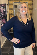 Vilma V-ringad Pullover Dam Navy Micha