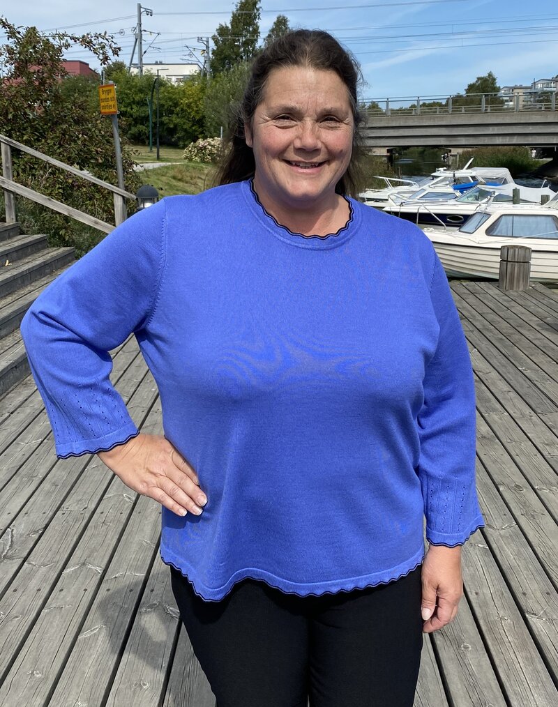 Candy Rundhalsad Pullover Dam Laven Blue Micha