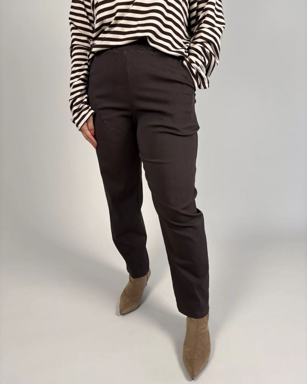 Nico Barrel Byxa Superstretch Dam Brun | Smilebutiken - Camicia