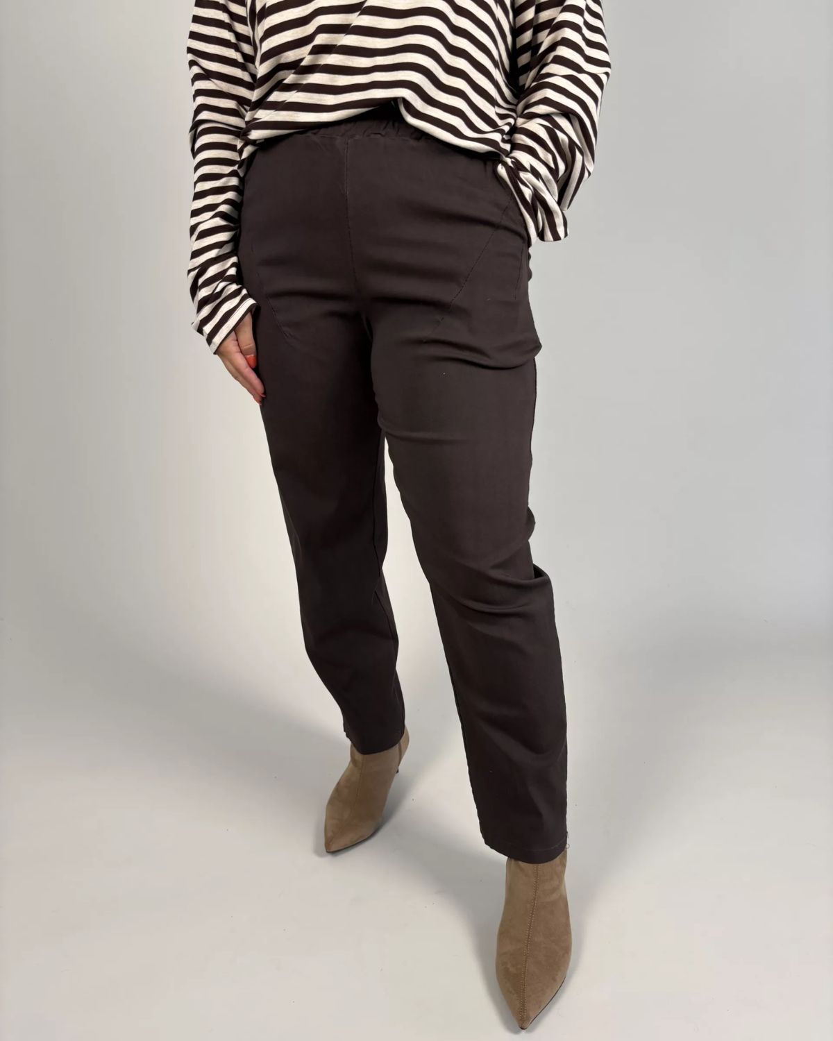 Nico Barrel Byxa Superstretch Dam Brun | Smilebutiken - Camicia