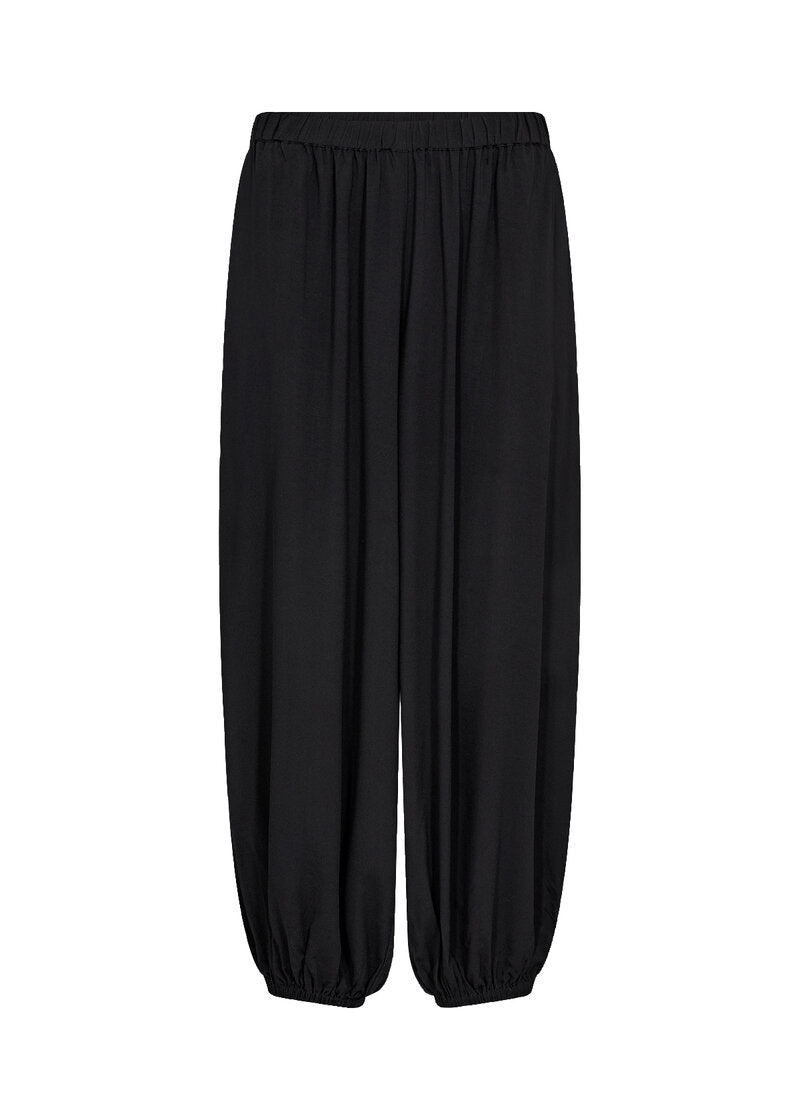 Radia 239 Ankle Trousers Women Black | Smilebutiken - Soyaconcept
