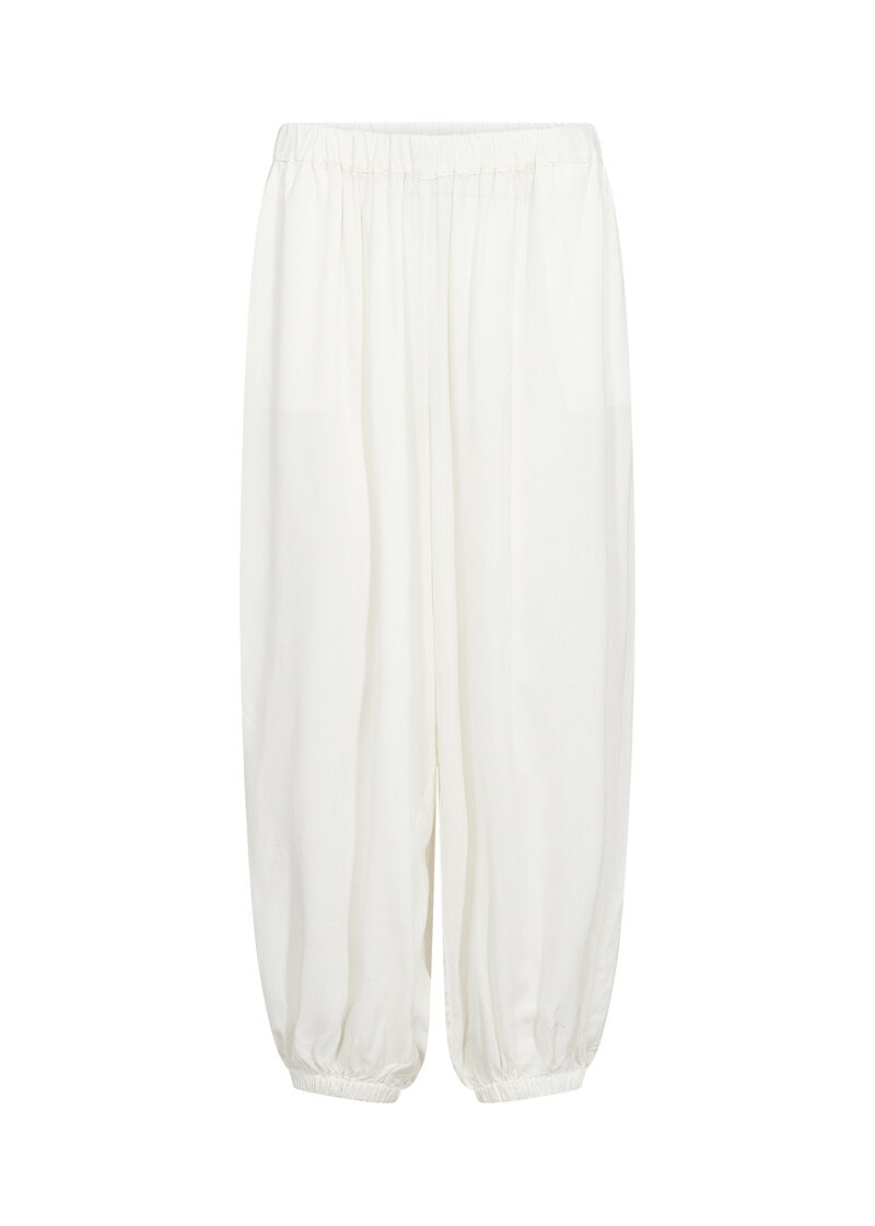 Radia 239 Ankle Pants Women Offwhite | Smilebutiken - Soyaconcept