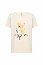 Rina 19 T-Shirt Dam Cream | Smilebutiken - Soyaconcept