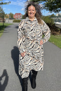 Mila Klänning Dam Beige SEN