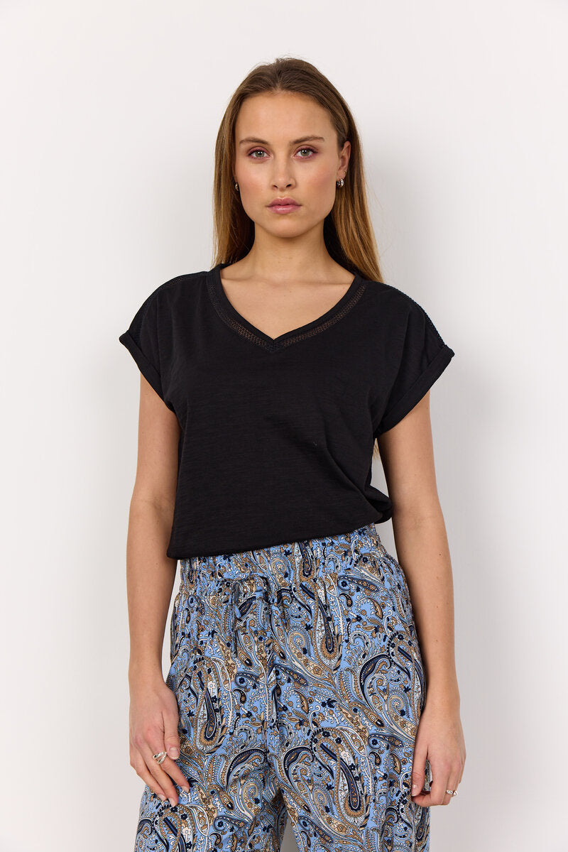 Babette 57 T-shirt Women Black Soyaconcept