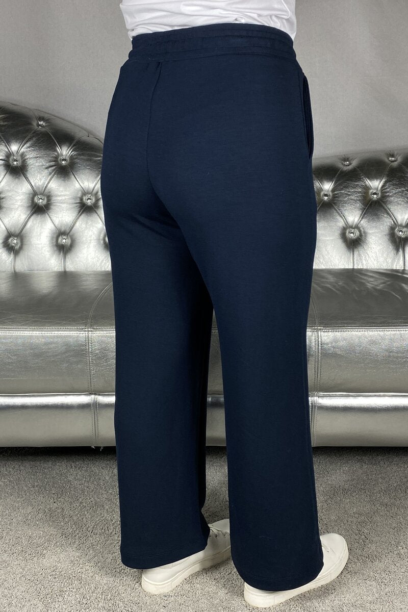 Banu 33 Trousers Women Navy Soyaconcept