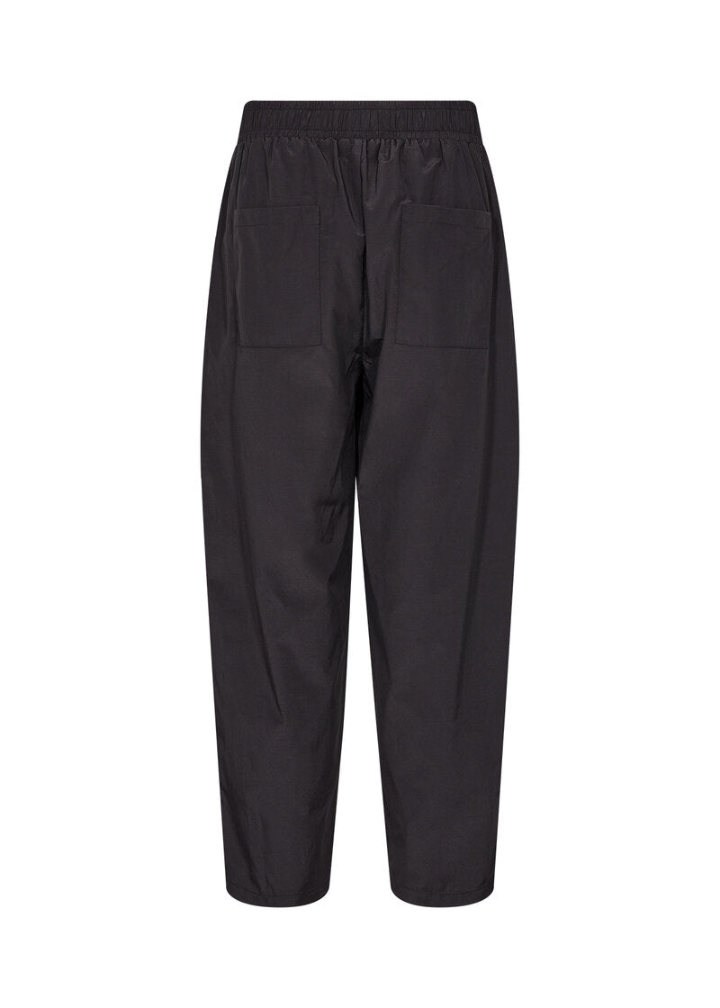 Netti 74 Ankle Pants Women Black Soyaconcept