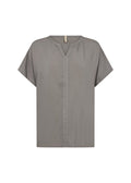 Radia 9 V-ringad Blus Dam Misty Soyaconcept