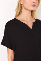 Radia 9 V-ringad Blus Dam Black Soyaconcept