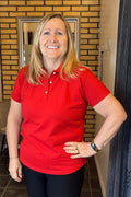 Livia Piké Dam Red Tuxer