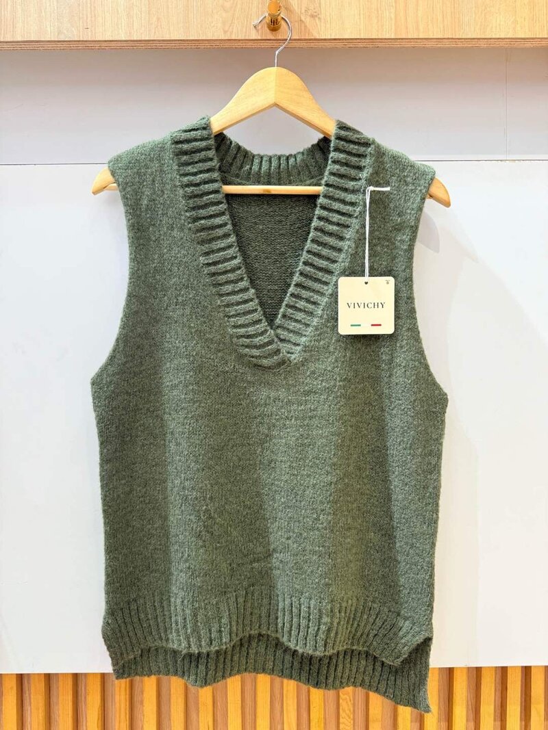 Alexis Knitted Vest Women Khaki VIVICHY