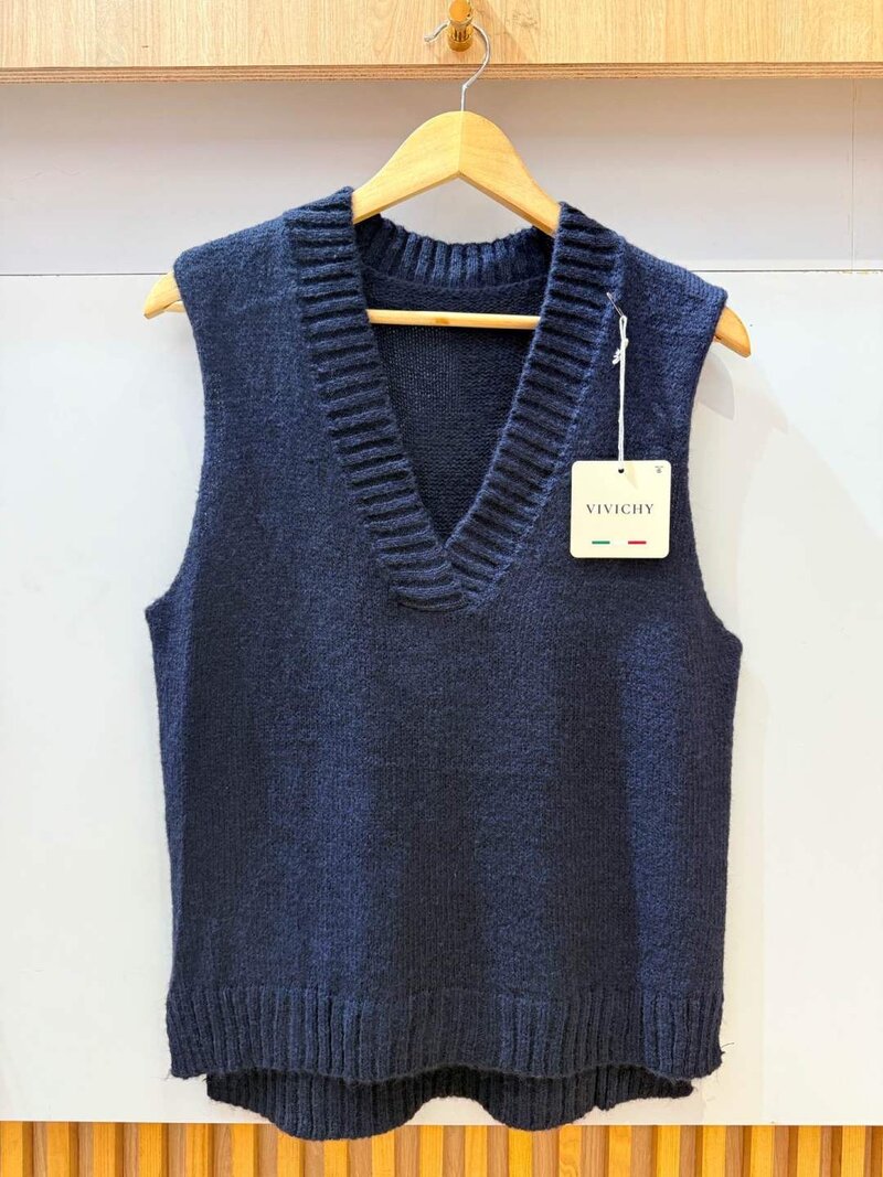 Alexis Knitted Vest Women Navy VIVICHY
