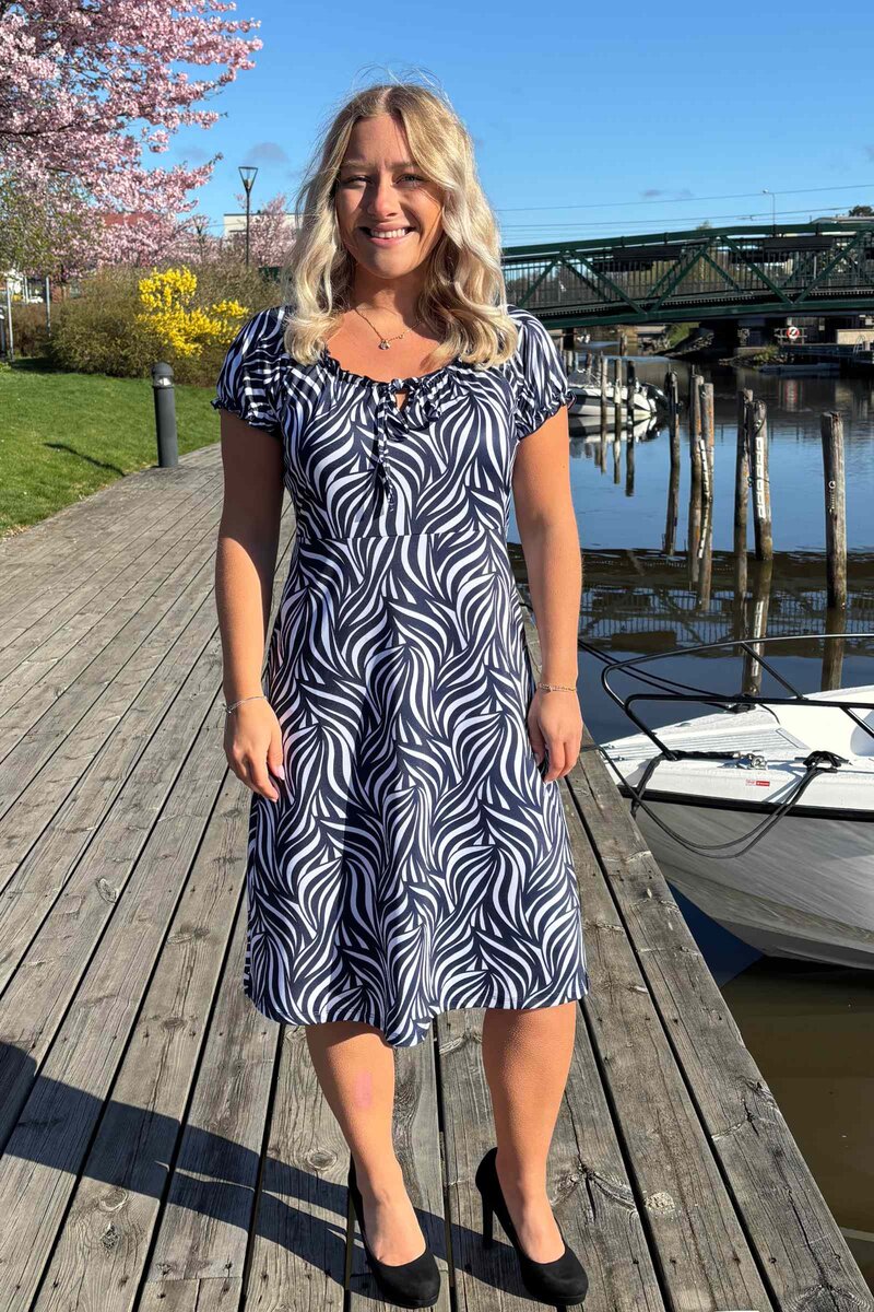 Maria Dress Women's Fantasy Dark Navy Way of Sweden