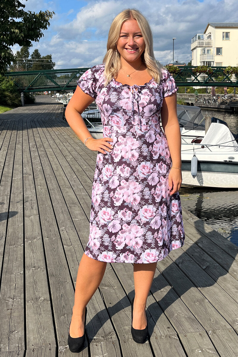 Maria Dress Women Peony Winered Way of Sweden