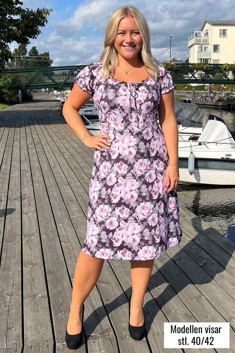 Maria Dress Women Peony Winered Way of Sweden