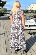 Maxi Dress Women Flow Black Way of Sweden