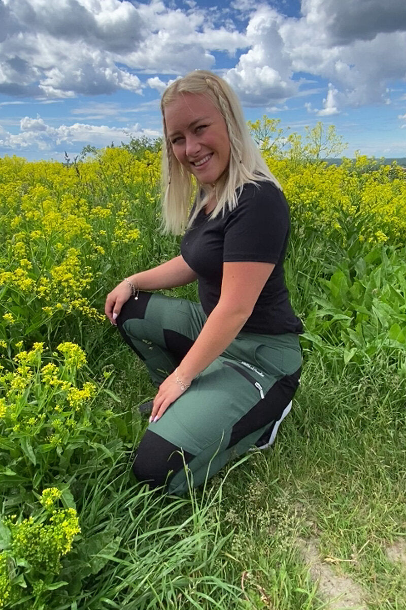 Renata Outdoor Trousers Regular Women Raspberry Red - Way Of Sweden