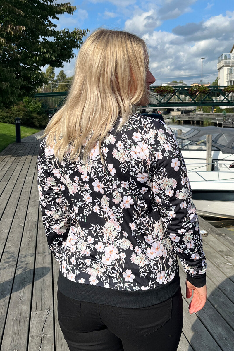 Ulrika Women's Jacket Flow Black Way of Sweden