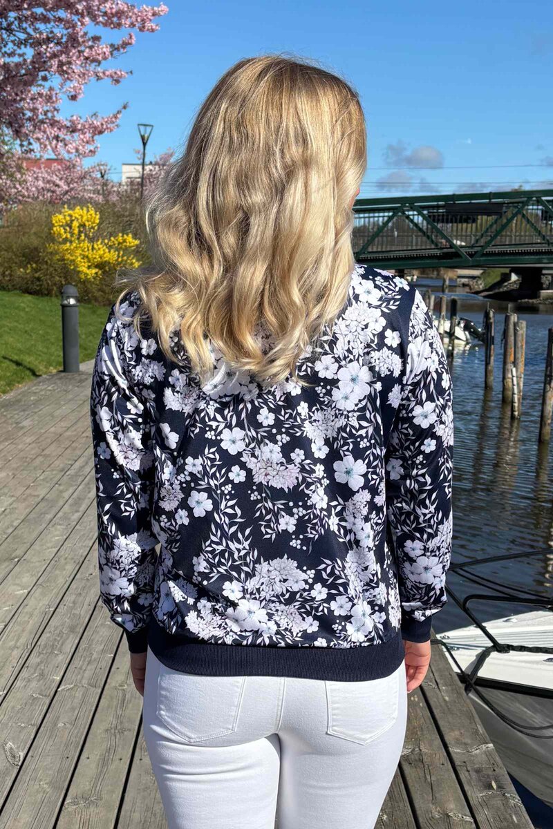 Ulrika Jacket Women Flow Dark Navy Way of Sweden