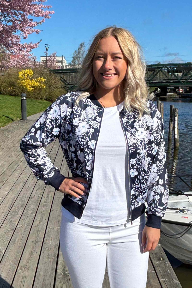 Ulrika Jacket Women Flow Dark Navy Way of Sweden