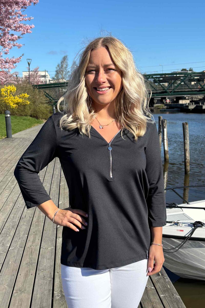 Veronica Topp Dam Black Way of Sweden