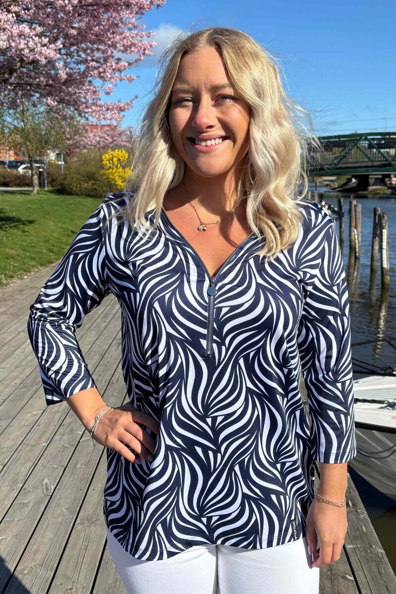 Veronica Topp Lady Fantasy Dark Navy Way of Sweden
