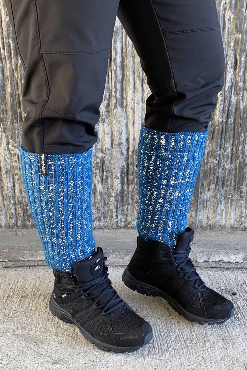 Aurora Leg Warmers Reflective Petroleum WAY OF SWEDEN