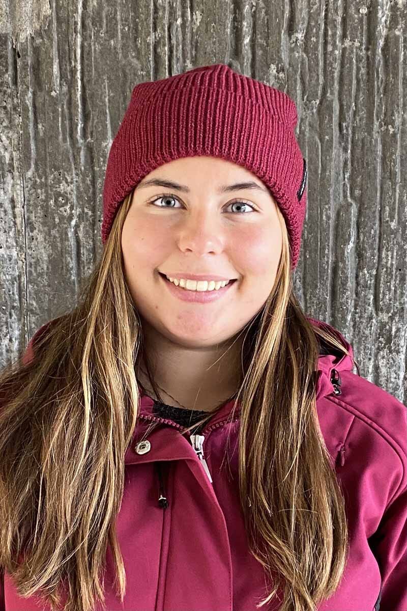 Way of Sweden Aurora Reflective Beanie Raspberry - Way of Sweden