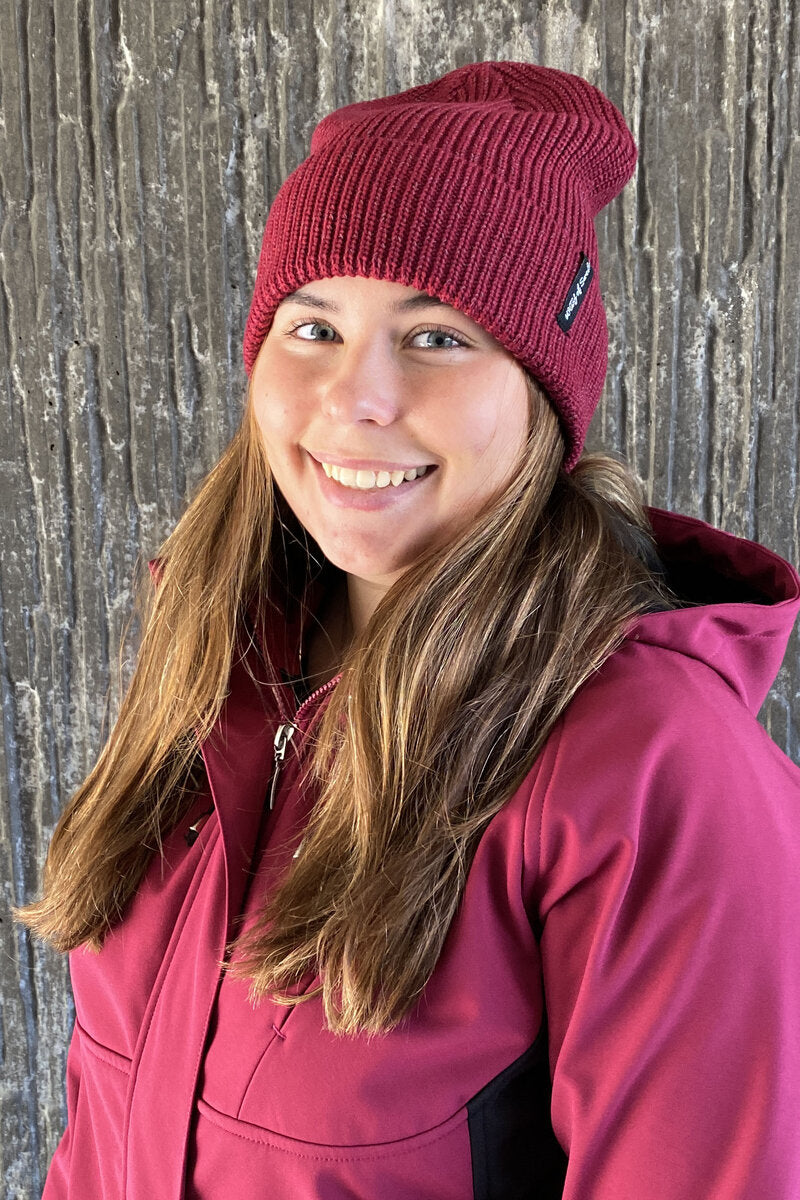 Way of Sweden Aurora Reflective Beanie Raspberry - Way of Sweden