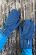 Way of Sweden Aurora Reflective Mittens Petroleum - Way of Sweden