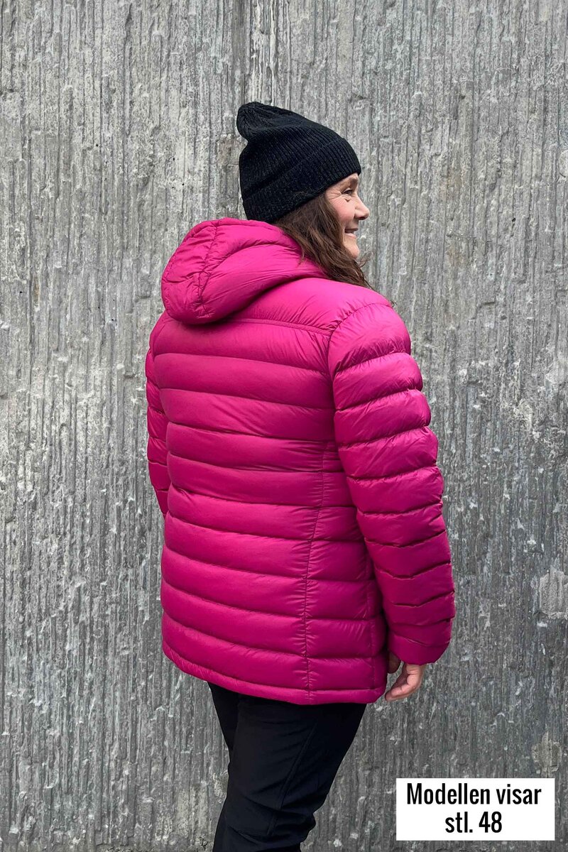 Bianca Lightweight Jacket Women Raspberry - Way of Sweden