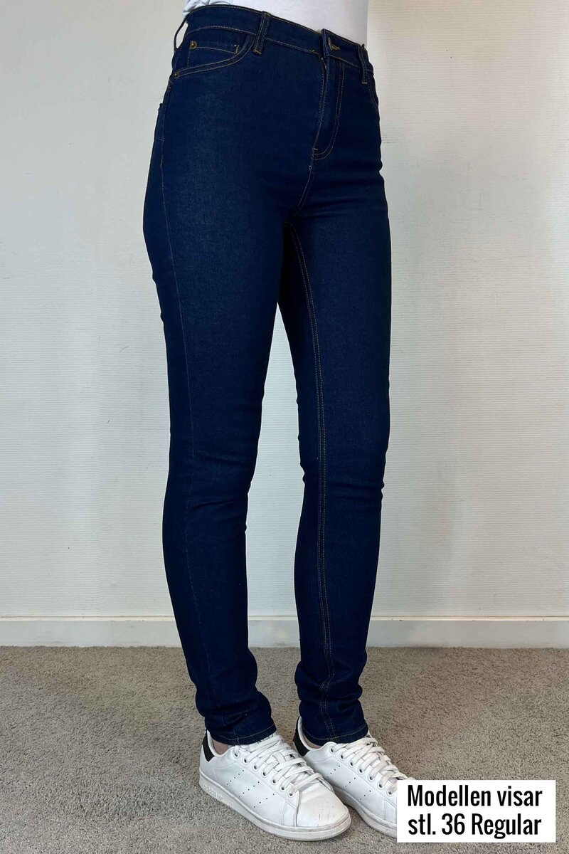Daphne Push Up Jeans Dam Dark Denim Way of Sweden