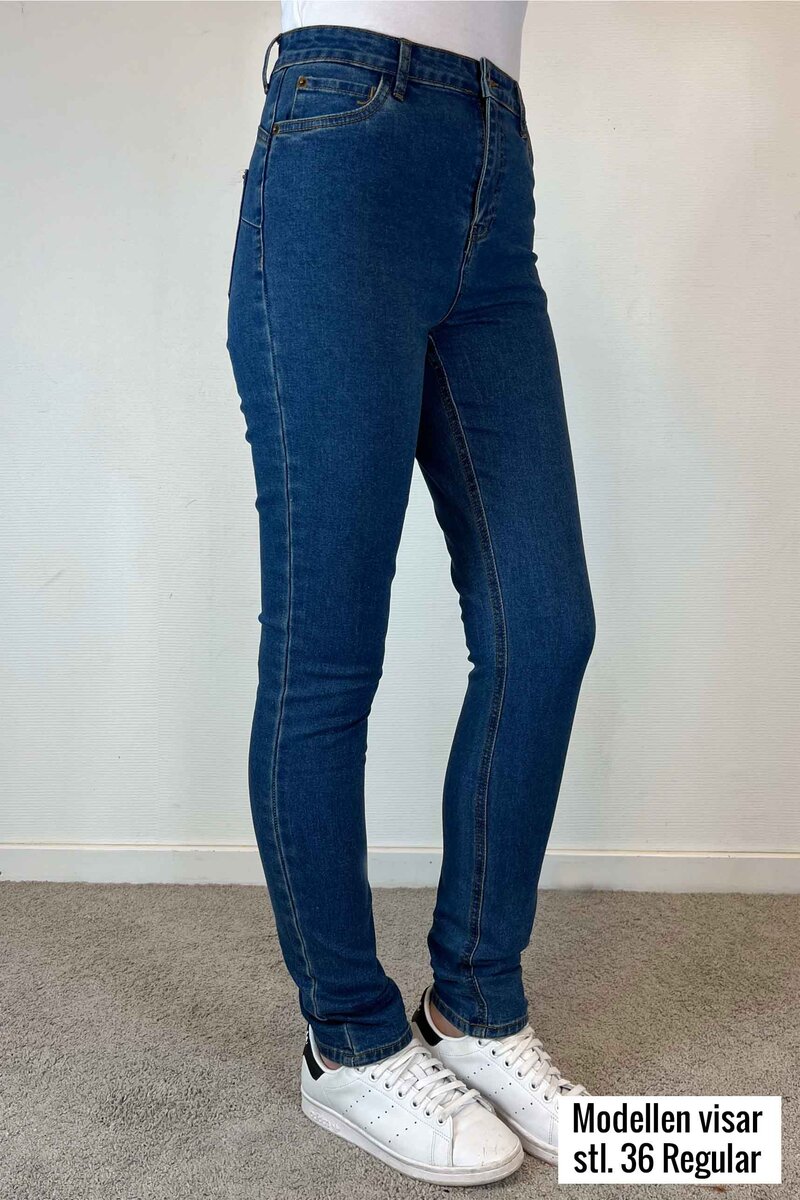 Daphne Push Up Jeans Dam Light Denim Way of Sweden