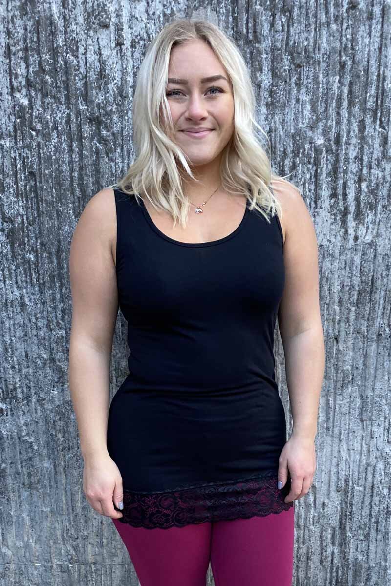 Way of Sweden Emma Lace Linen Top Women Black - Way of Sweden