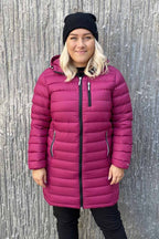 Eva Lightweight Parka Women Raspberry - Way of Sweden