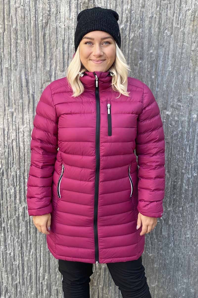 Eva Lightweight Parka Women Raspberry - Way of Sweden