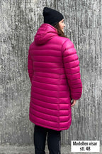 Eva Lightweight Parka Women Raspberry - Way of Sweden