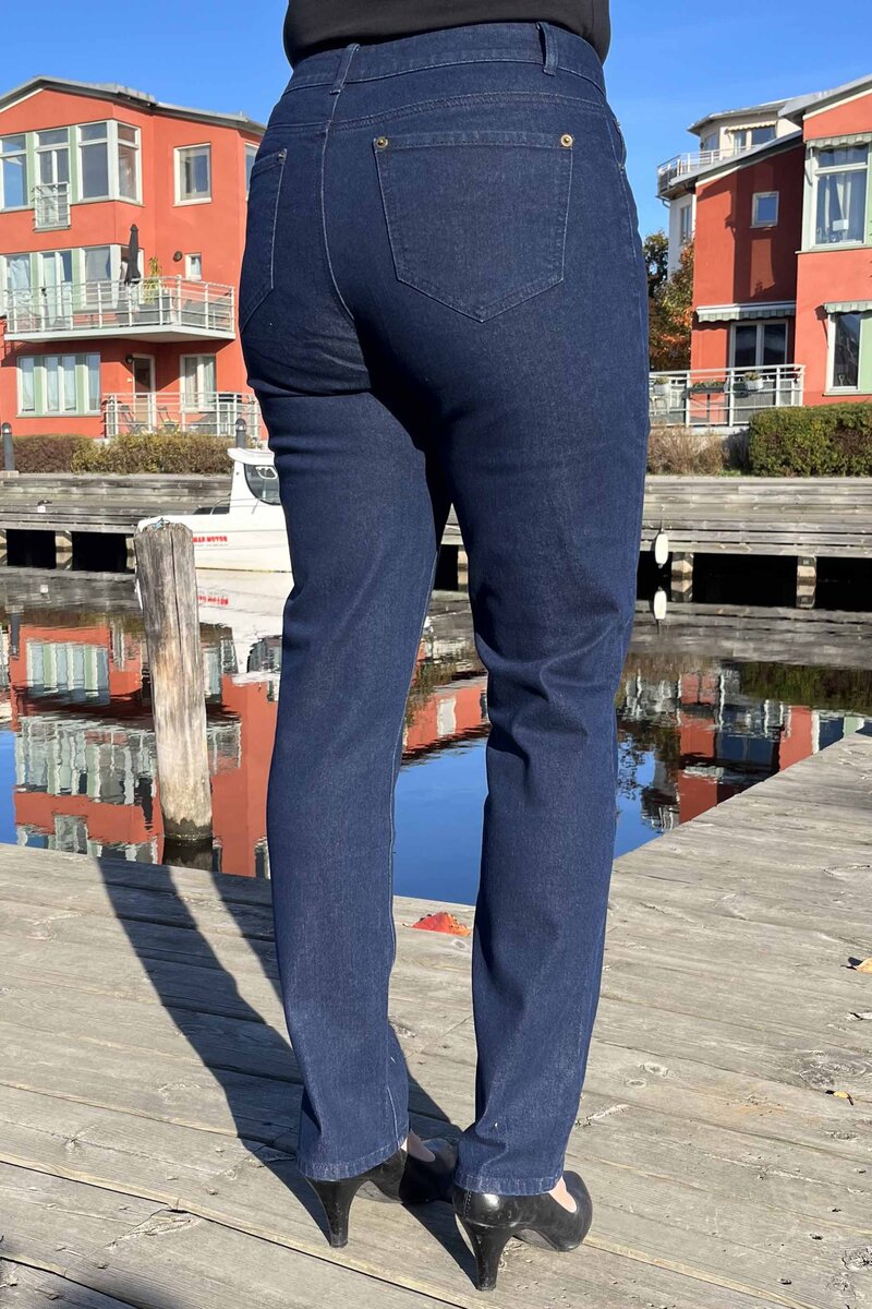 Welma Jeans Dam Dark Denim Way of Sweden