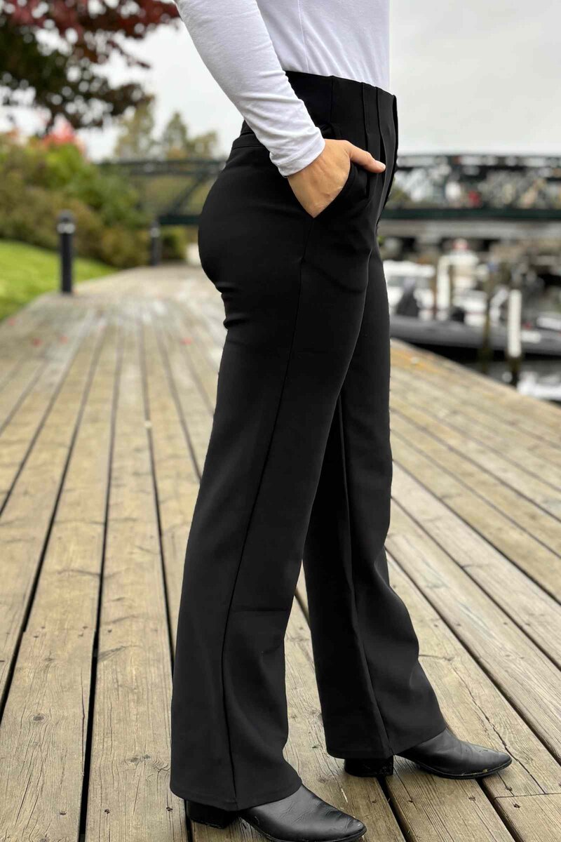 Yu & Me River Byxa Dam Black Caramelle Fashion