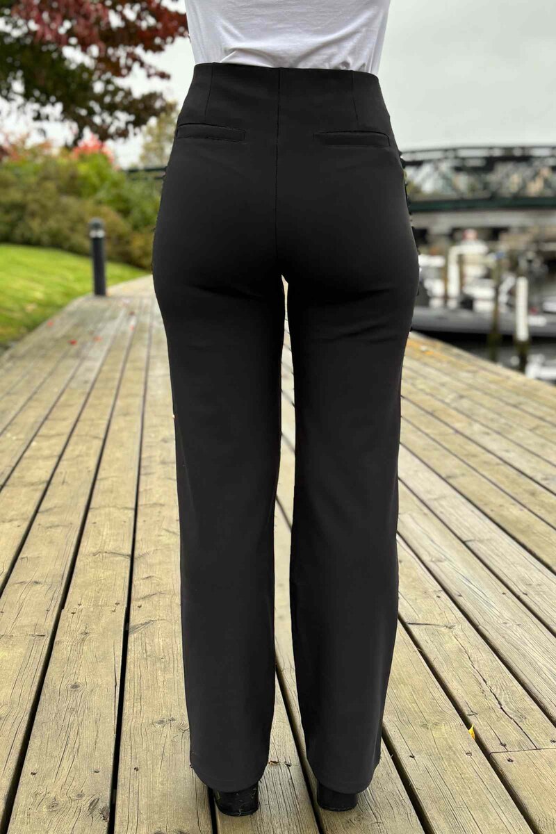 Yu & Me River Byxa Dam Black Caramelle Fashion