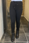 Hannah Ankle Pants Women Black Zabaione