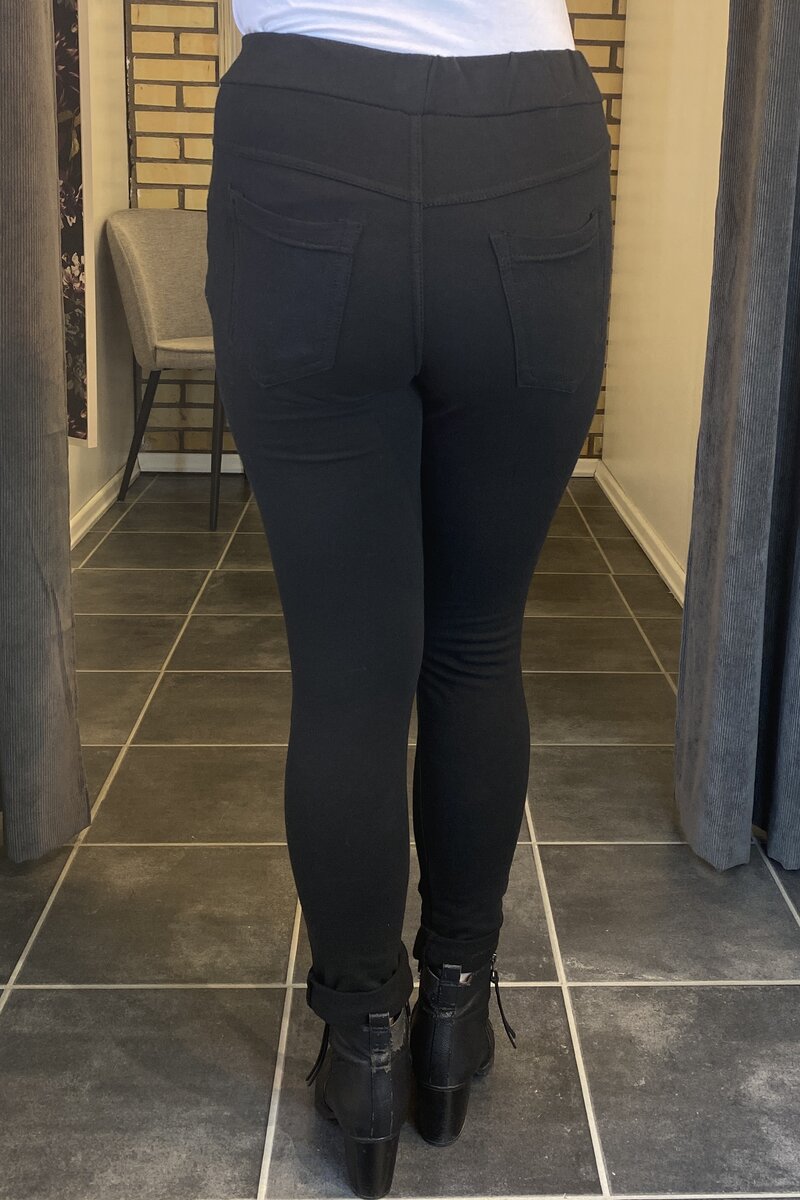 Hannah Ankle Pants Women Black Zabaione