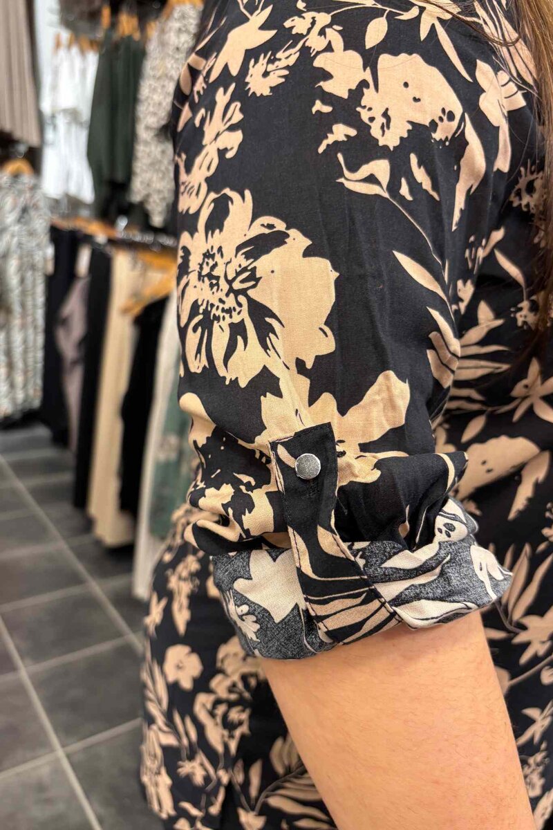 Leni Blus Dam Black Zabaione