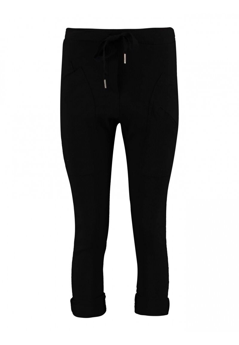 Lou Ankle Pants Women Black Zabaione
