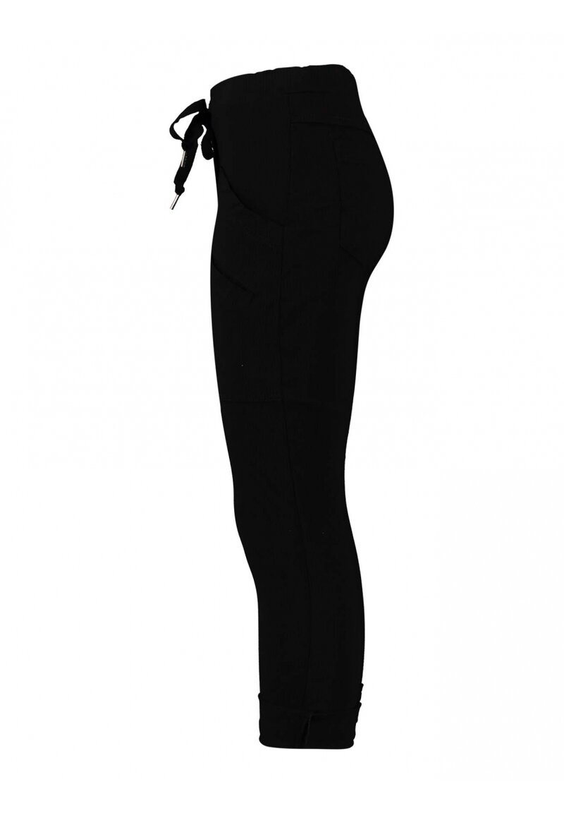 Lou Ankle Pants Women Black Zabaione
