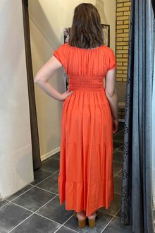 Comeng-Fashion-Emersyn-Klanning-Dam-Orange-3