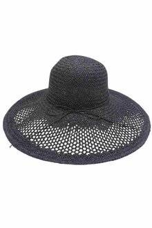 VALSA-Aria-Hatt-Dam-Black-2